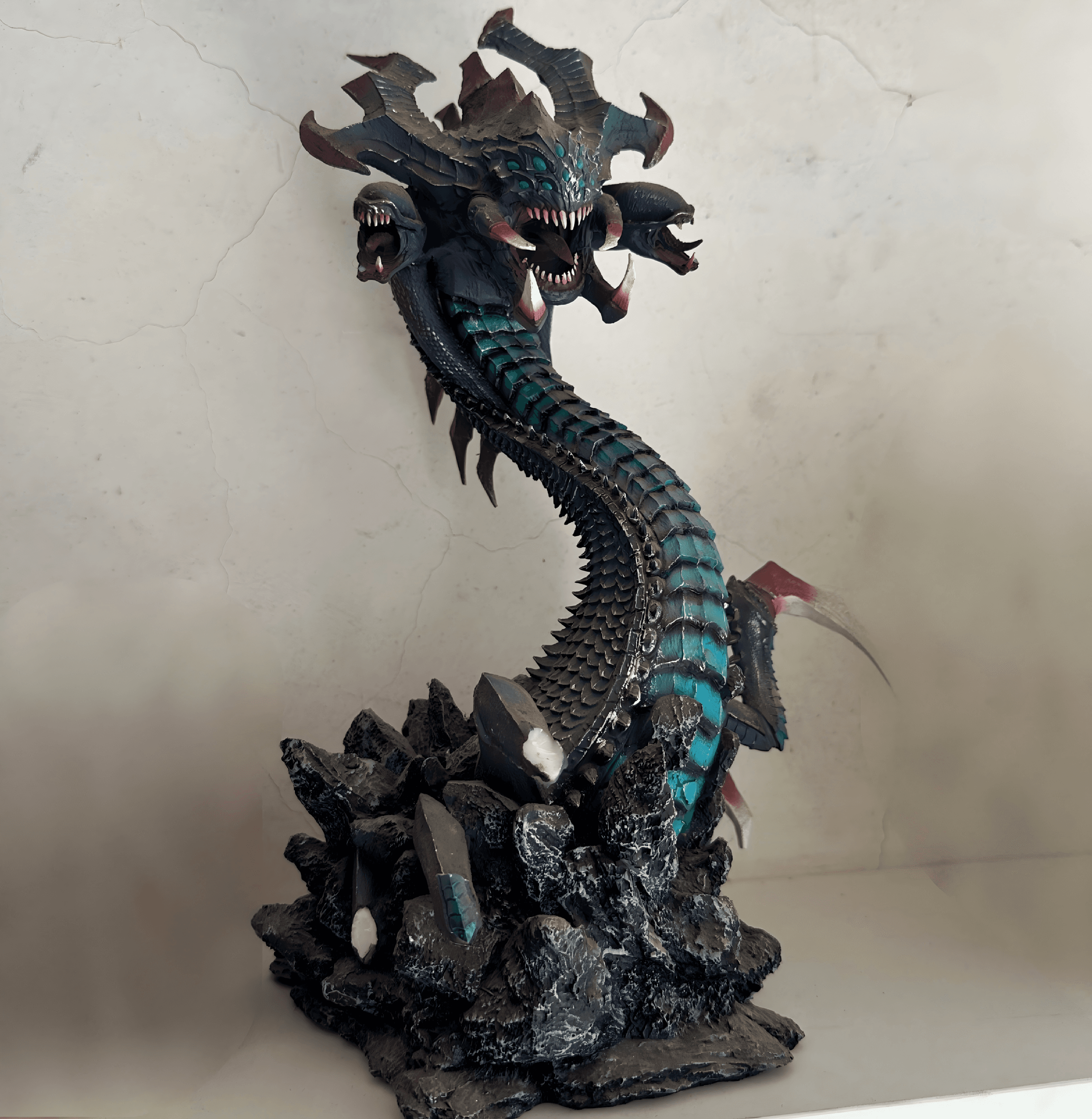 Custom Resin Sci-Fi Monster Figurine Tabletop Gaming Statue
