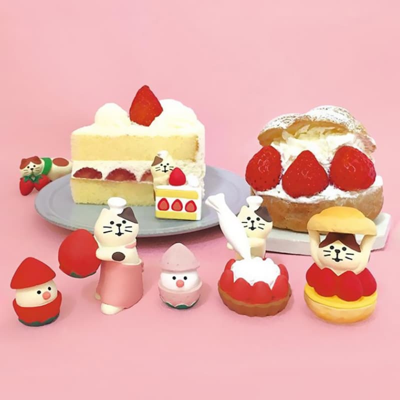 Custom Resin Kawaii Japanese Zakka Strawberry Cat Miniature Figurine Decor — image 5
