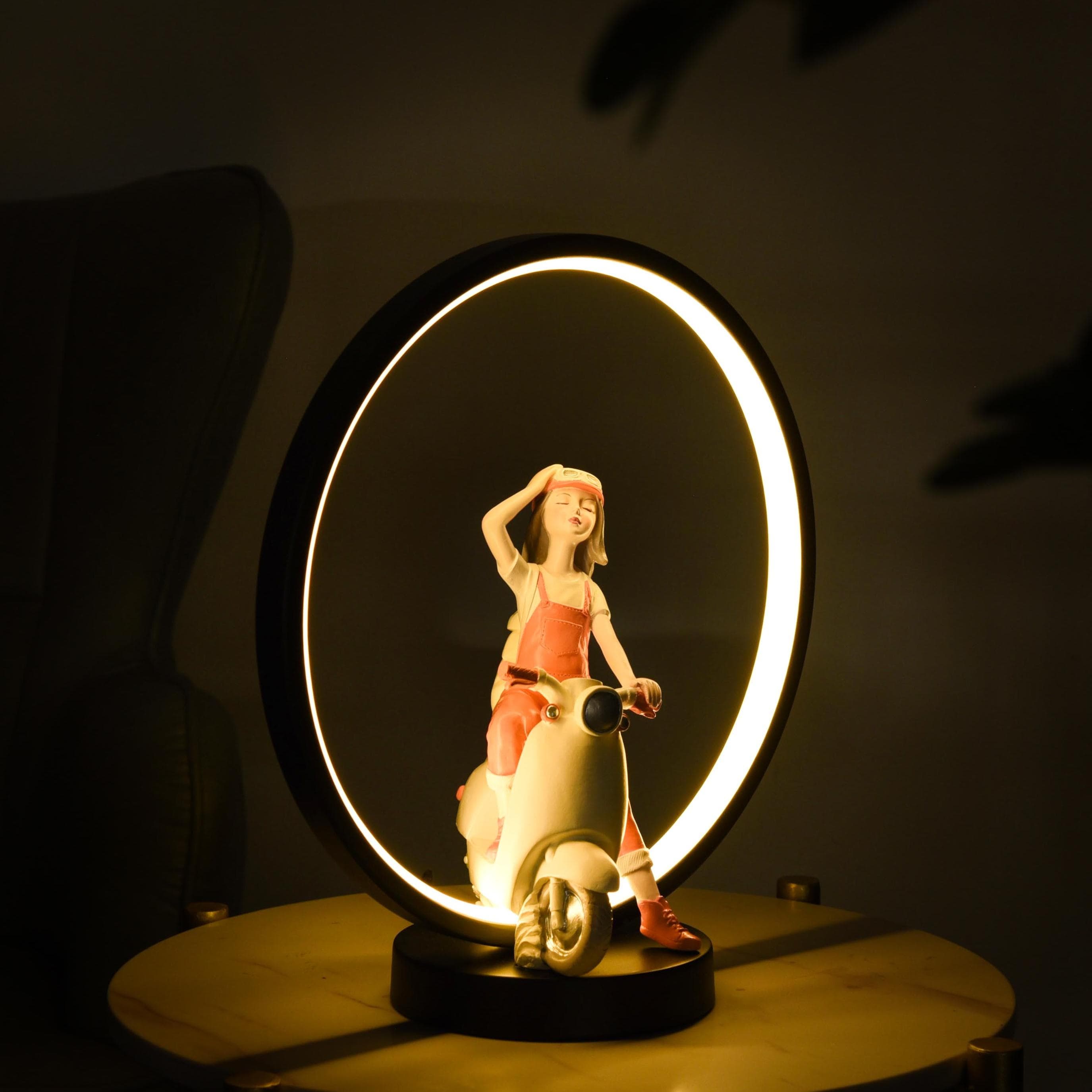 Cute Home Decor Led Room Night Light Resin Girl Figurine Table Lamps for Home Hotel Decor Nordic Table Lamp — image 4