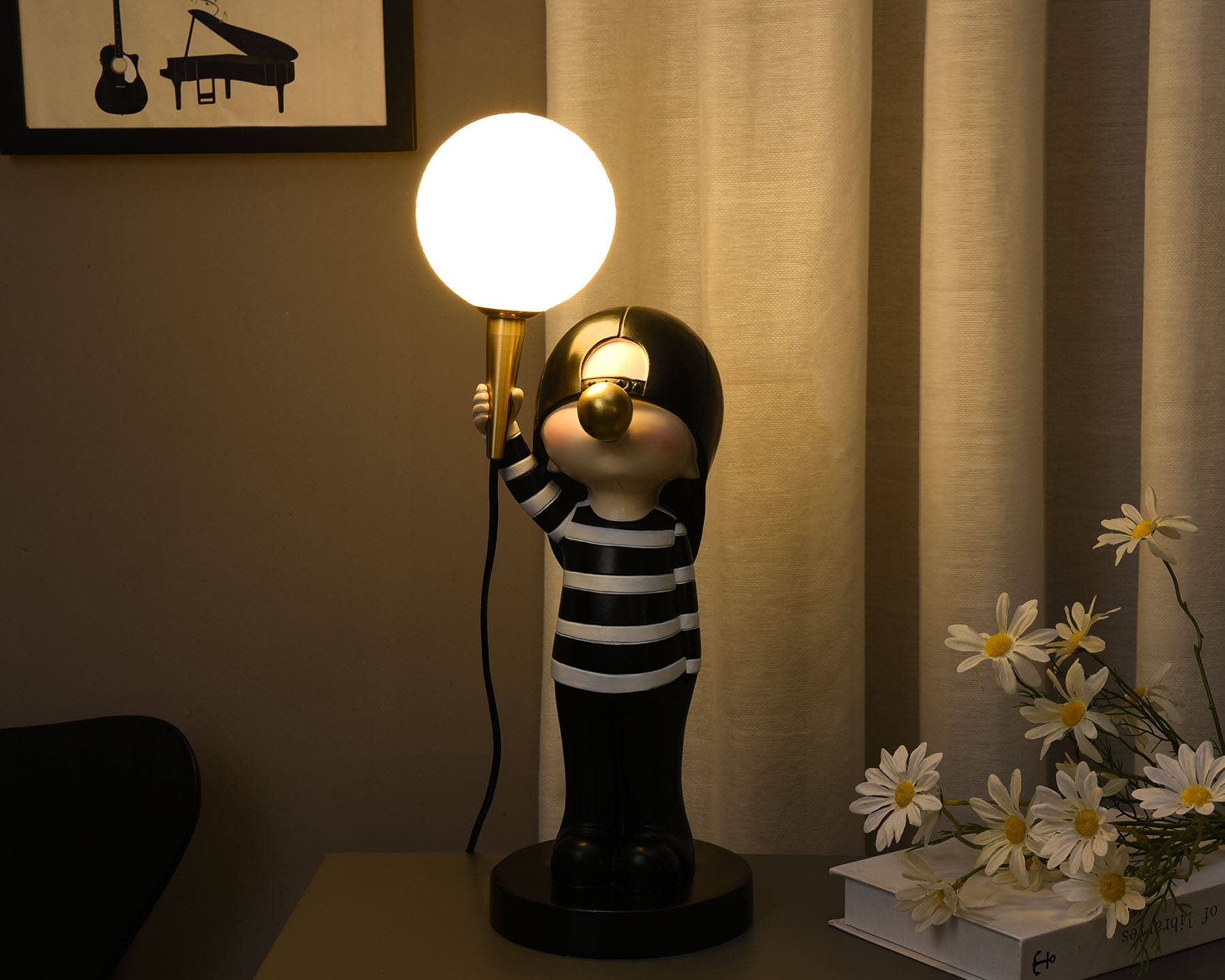 Polyresin Home Decor Lighting Accessory Nordic Resin Bubble Boy Sculpture Table Lamp Home Decoration — image 3