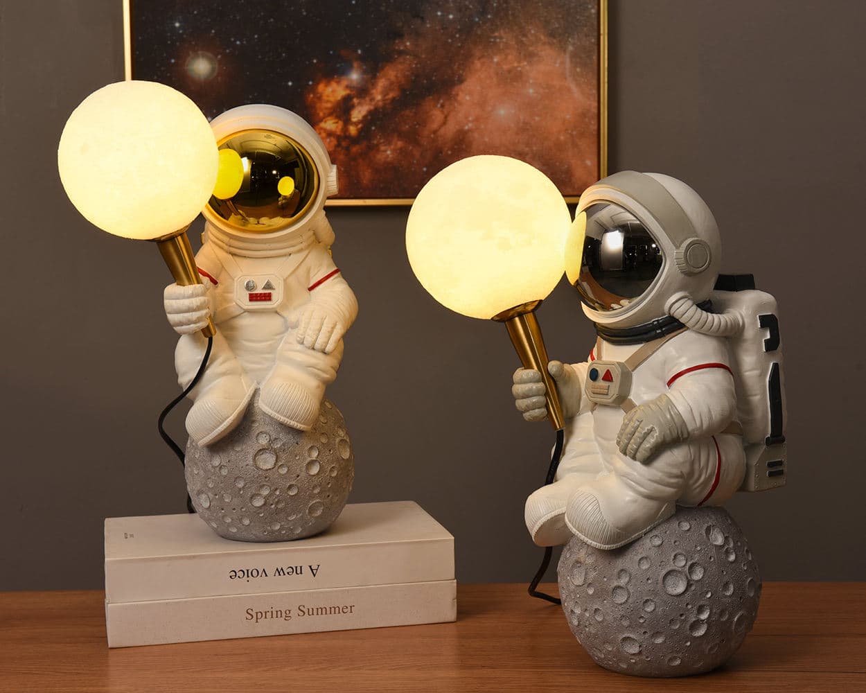 Newest Trending Resin Astronaut Led Night Light Home Decor Interior Lighting Spaceman Statue for Kid's Room — image 4
