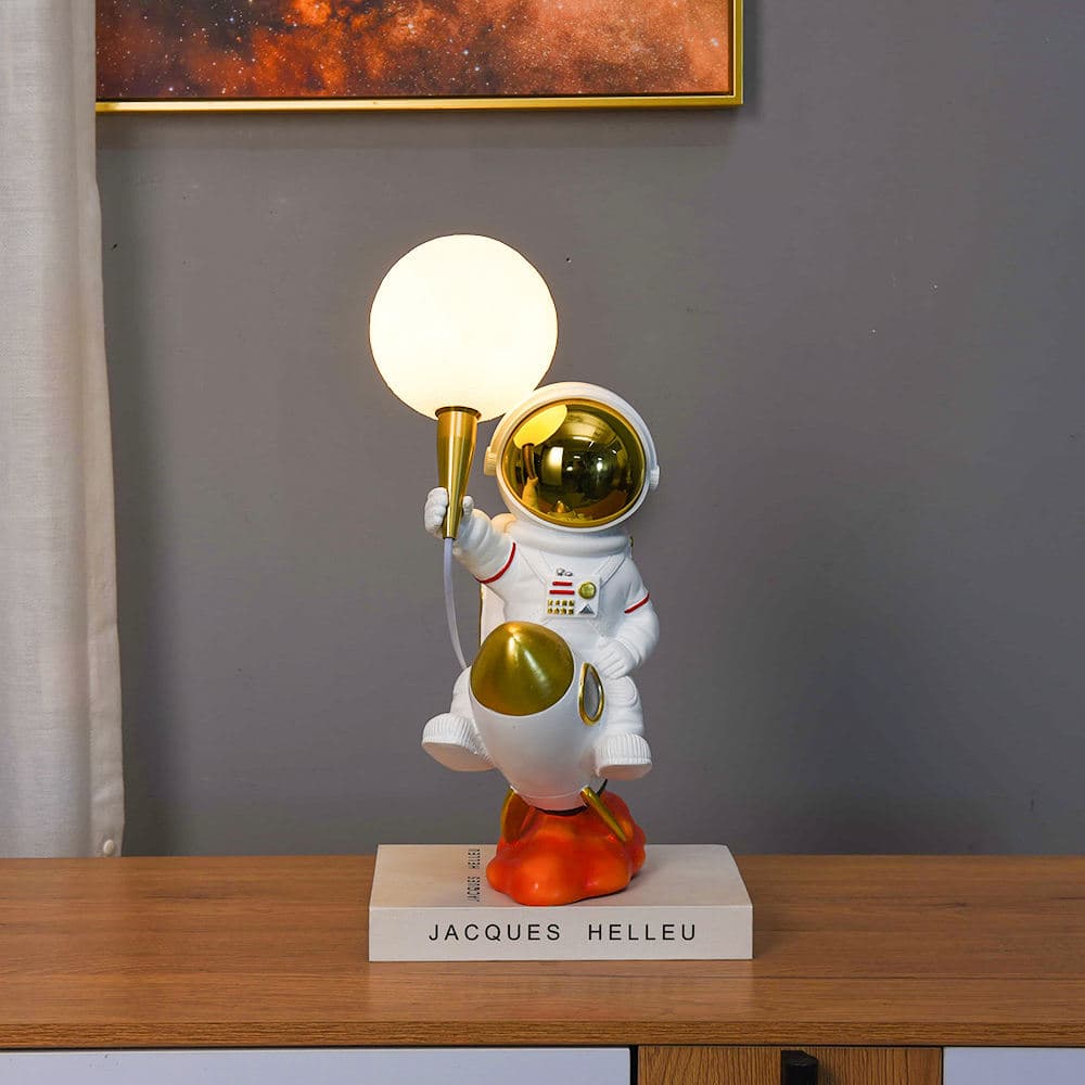 Bedroom LED Nightstand Table Lamp Space Buddy Light Astronaut Statue with USB Plug Idea Gifts for Birthday — image 2