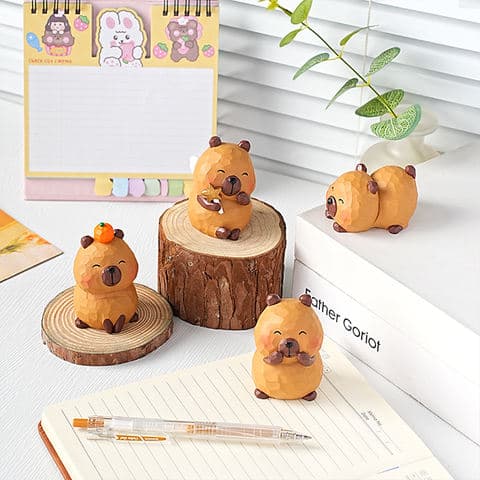 New Arrival Hot Sale Cartoon Capybara Resin Sculpture Cute Minimalist Desktop Ornament