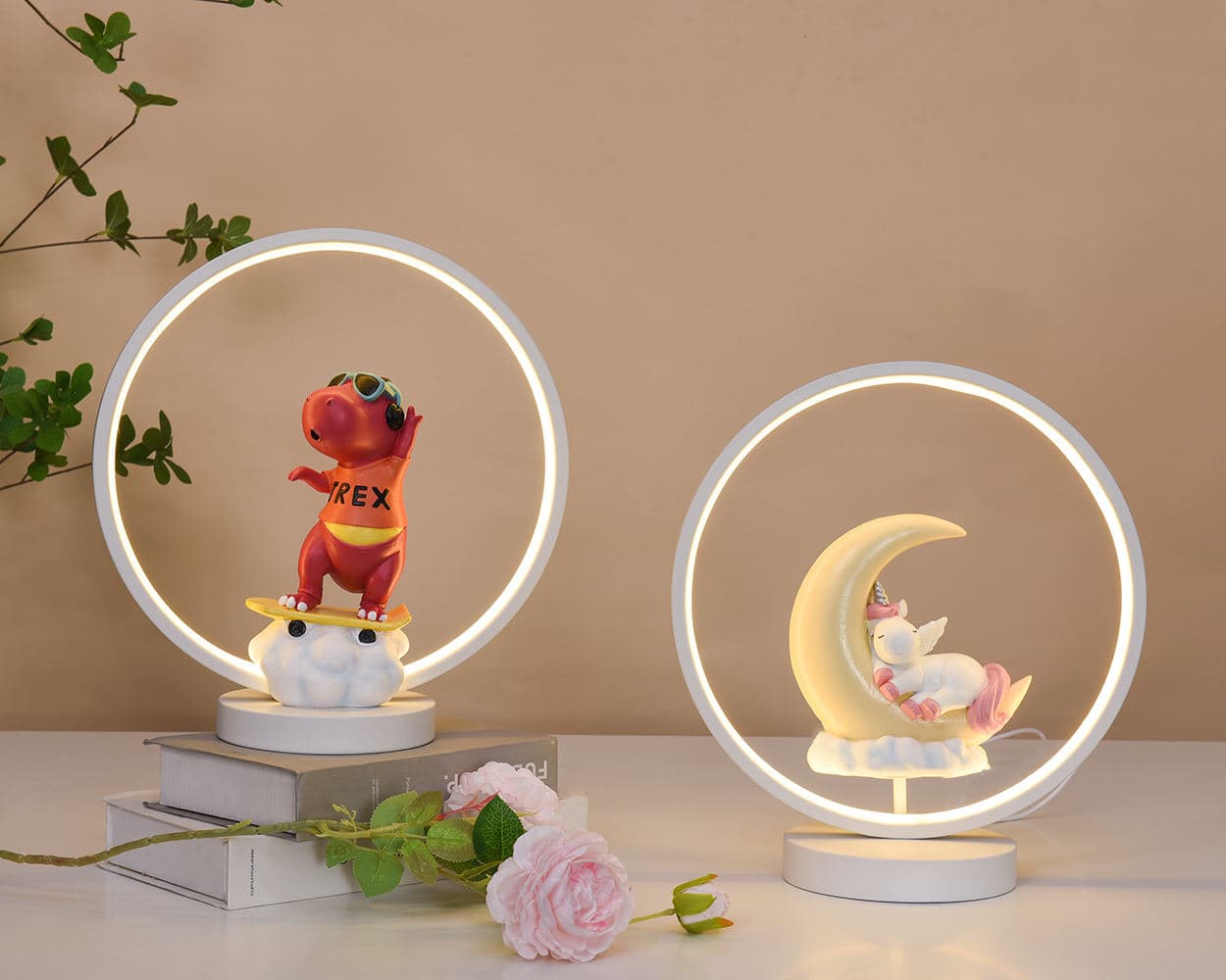 Cute Unicorn Resin Animal Resin Statue Night Light USB Powered Table Lamp Bedroom Decor Gift for Kid