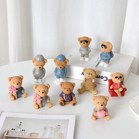New Arrival Cute Cartoon Resin Teddy Bear Spiggy Bank Desktop Ornament Birthday Gift for Children