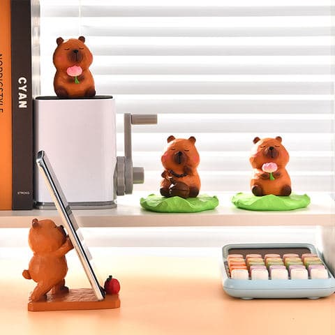New Creative Cute Cartoon Multi-Style Capybara Phone Stand Resin Figurine Desktop Ornament