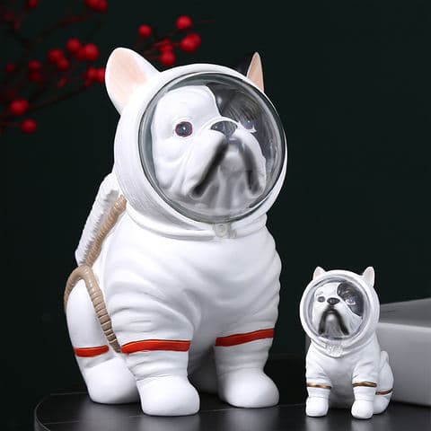 Astronaut Dog Resin Figurine Space Theme Creative Gift Sci Fi Desk Decor Unique Home Office Collectible